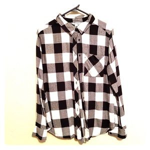 Ladies plaid button down shirt